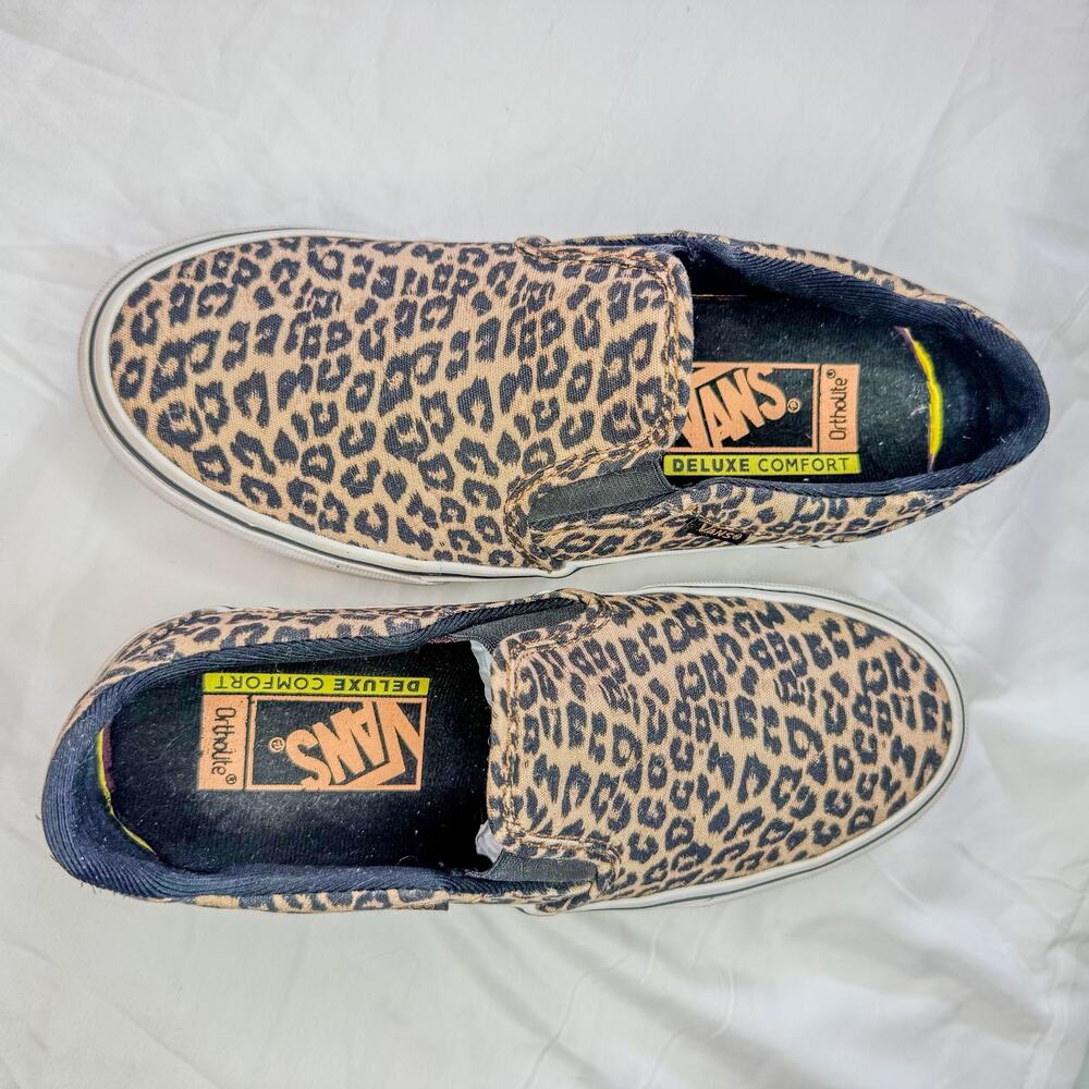 Vans Classic Slip On Leopard Print Canvas Skate Sneakers Women 6.5 Men 5